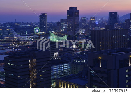 神戸市街地の夜景 35597913