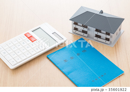年金 年金 35601922