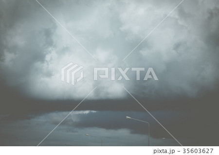 Beautiful sky and clouds cover the sun. 35603627