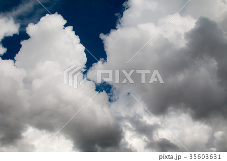 Beautiful sky and clouds cover the sun. 35603631