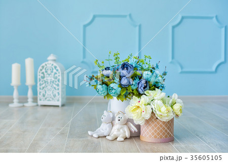 Studio interier decoration with flowers  35605105