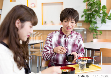 大学生　学食　社員食堂 35606050