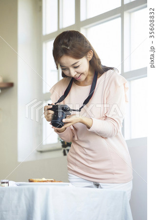 デジタルカメラ デジカメ 写真撮影 35608832