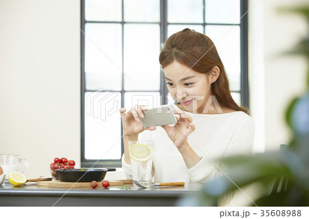 感情 東洋人 無線通信 35608988