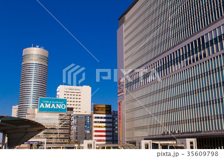 新横浜駅前 35609798