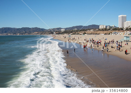 サンタモニカのビーチ 35614800