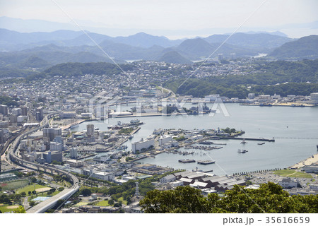 秋の午前中、弓張展望台からの眺め 秋の午前中、弓張展望台からの眺め 35616659