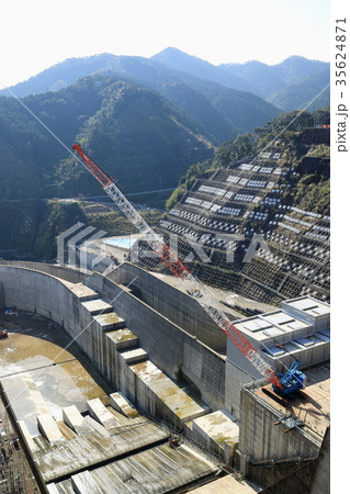 鶴田ダム(改造工事中) 鶴田ダム(改造工事中) 35624871