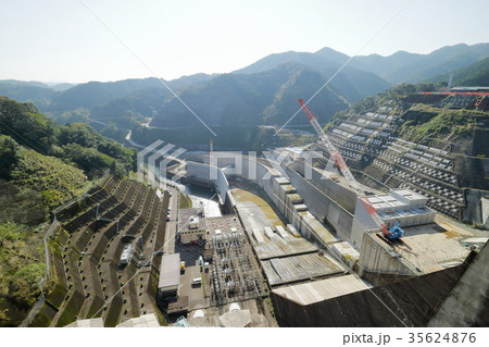 鶴田ダム(改造工事中) 鶴田ダム(改造工事中) 35624876