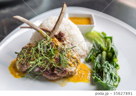 Grilled Lamb steak rice Grilled Lamb steak rice 35627891