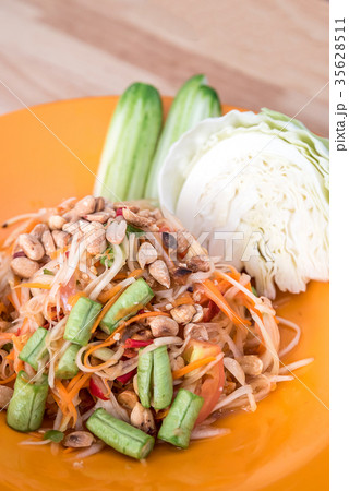 som tum Thai 35628511
