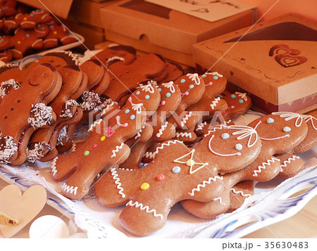 Gingerbread biscuits. Christmas cookies. Gingerbread biscuits. Christmas cookies. 35630483