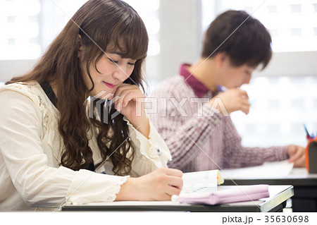 大学生 勉強 大学生 勉強 35630698