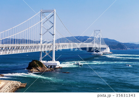 大鳴門橋　(11月　渦潮) 35631343