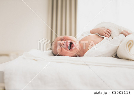新生児 生後0ヶ月 新生児 生後0ヶ月 35635113