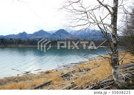 北海道　糠平湖 35638225