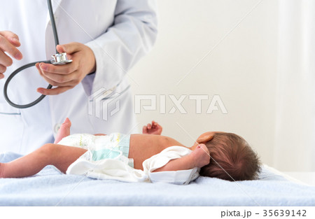 新生児 医療 イメージ 新生児 医療 イメージ 35639142