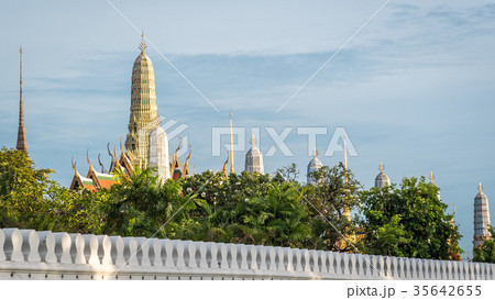 Wat Phra Kaew (Wat Phra Si Rattana Satsadaram) Wat Phra Kaew (Wat Phra Si Rattana Satsadaram) 35642655