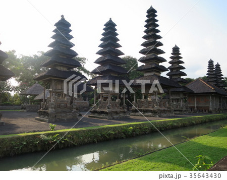 タマンアユン寺院 35643430