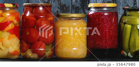 Variety of pickled vegetables 35647980