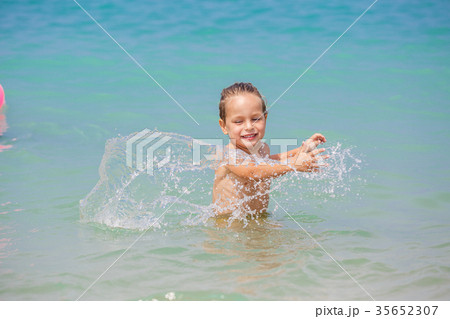Happy little boy 35652307