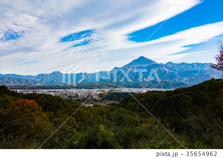 武甲山 35654962
