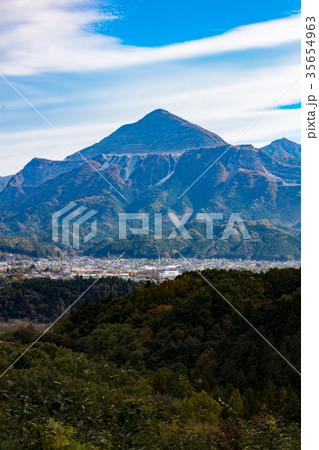 武甲山 35654963