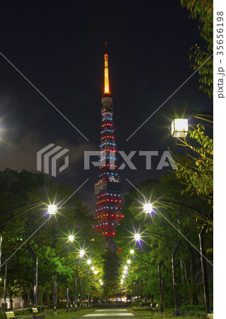 土曜日の夜の東京タワー スペシャルライトアップ  ダイアモンドベール 35656198
