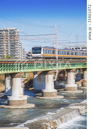 中央線 E233系 多摩川 流撮り 中央線 E233系 多摩川 流撮り 35661972