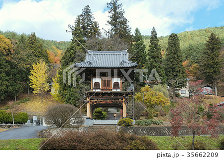 信綱寺山門 35662209