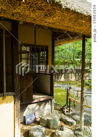 鶴ヶ城　茶室　躙り口 35663959