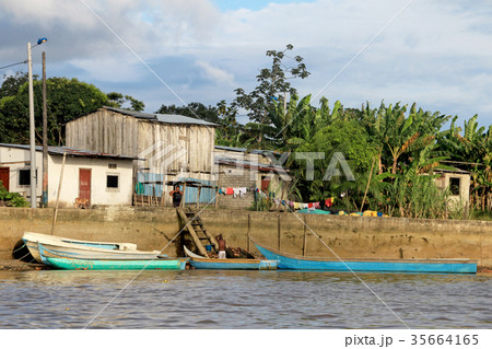 Traditional fishing boats and houses, Cayapas 35664165