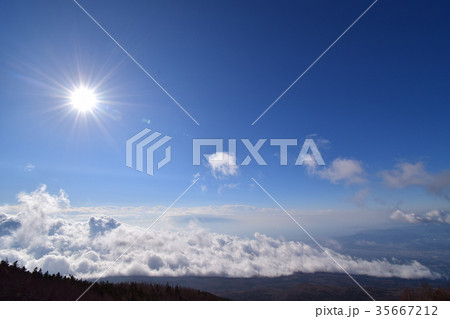 雲海と太陽/Sun and the Clouds 35667212
