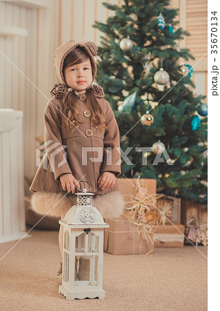 Young brunette dolly lady girl stylish dressed Young brunette dolly lady girl stylish dressed 35670134