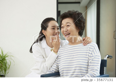 感情 会話 対話 35677131