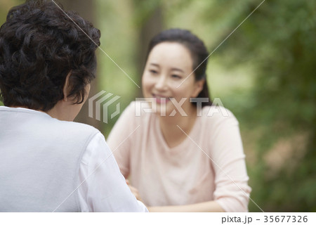 感情 会話 対話 35677326