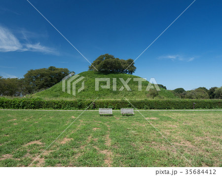 丸墓山古墳 埼玉県 丸墓山古墳 埼玉県 35684412