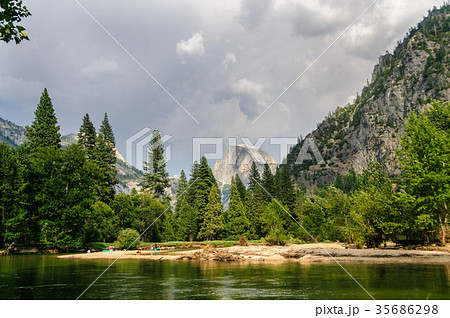 Approaching Thunderstorm over Yosemite Valley Approaching Thunderstorm over Yosemite Valley 35686298