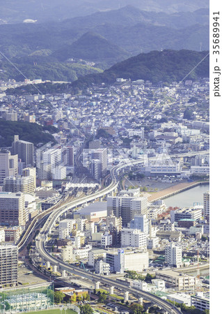 長崎 弓張岳から見た佐世保市街 35689941