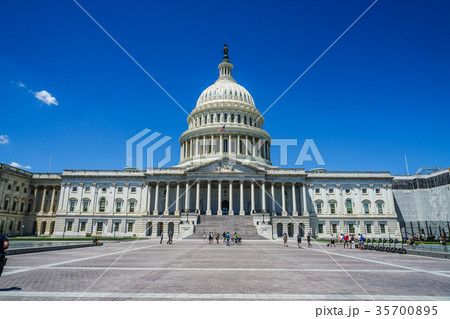 アメリカ合衆国議会議事堂（United States Capitol）２ 35700895