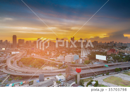 City office building over highway intersection City office building over highway intersection 35703798