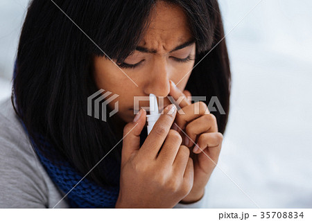 Responsible patient trying new nasal drops 35708834