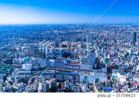 《東京都》池袋・都市風景 35709623