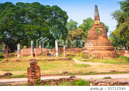 Old Temple of Ayuthaya, Thailand 35712584