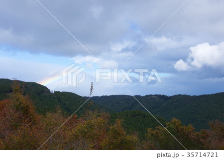 比叡山・峰道レストランからの眺めと虹 35714721