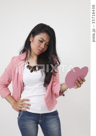 doubt about the love 35716436