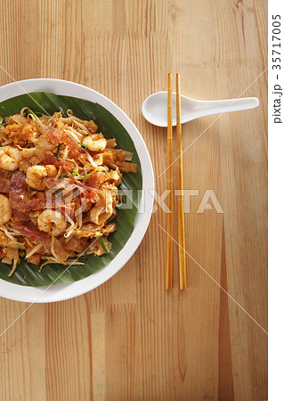 char kuey teow 35717005