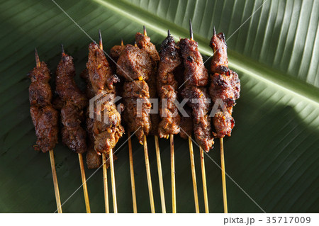 beef satay 35717009