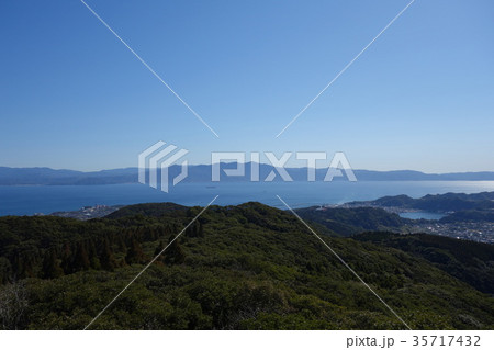 開聞岳と池田湖　自然　風景　旅　旅行　指宿　南九州 35717432