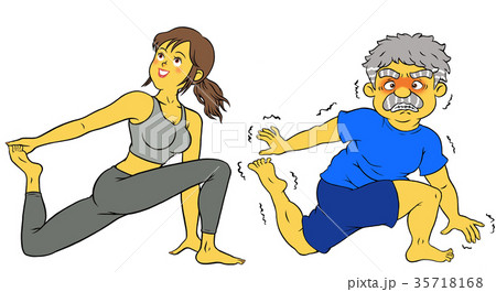 ダイエットヨガをする女性とシニア男性 35718168